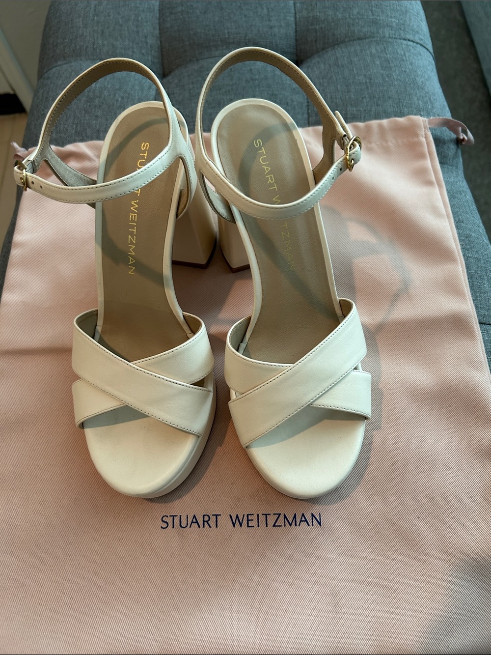 Stuart Weitzman Dayna Platform preloved